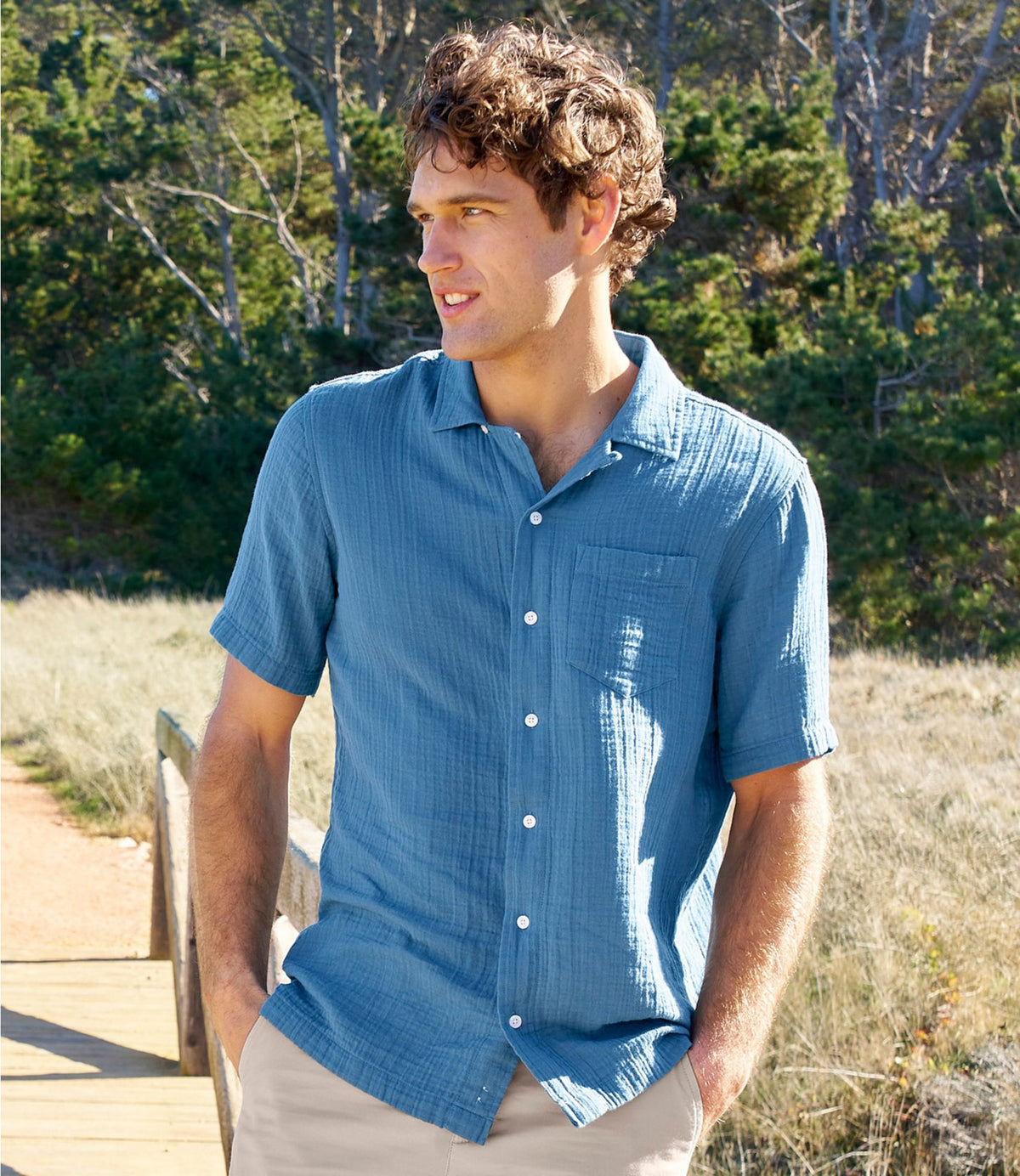 L.L.Bean Men's Cloud Gauze Shirt, Short-Sleeve, Slightly Fitted Untucked Fit Classic Navy