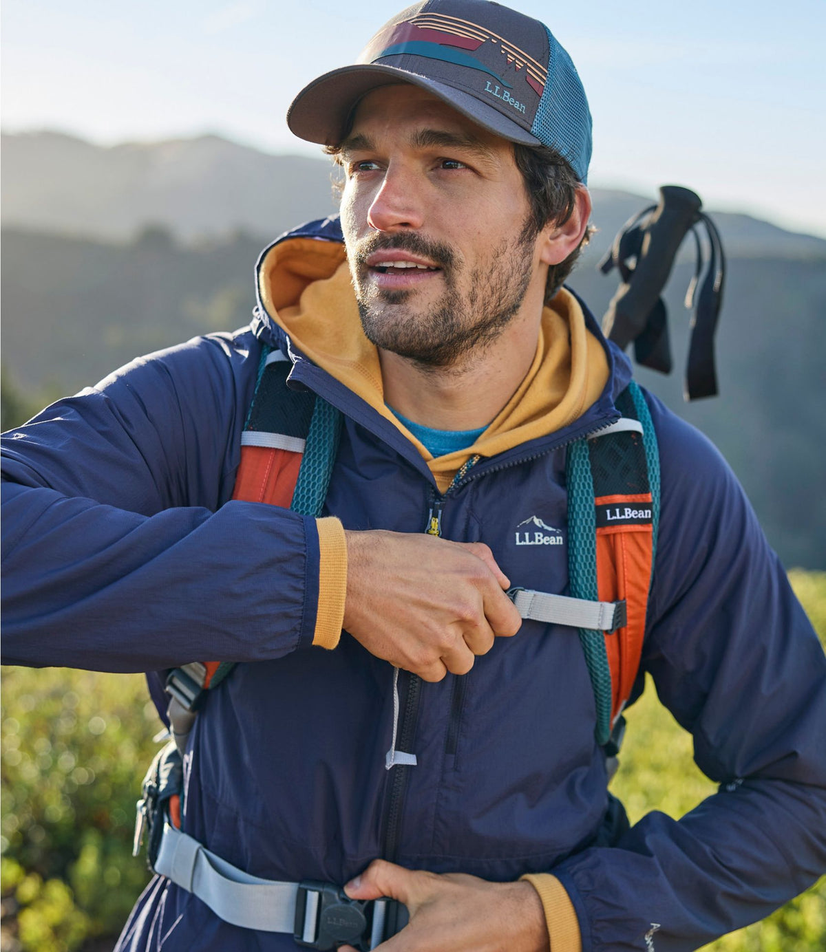 L.L.Bean Men's Stowaway Windbreaker Iron