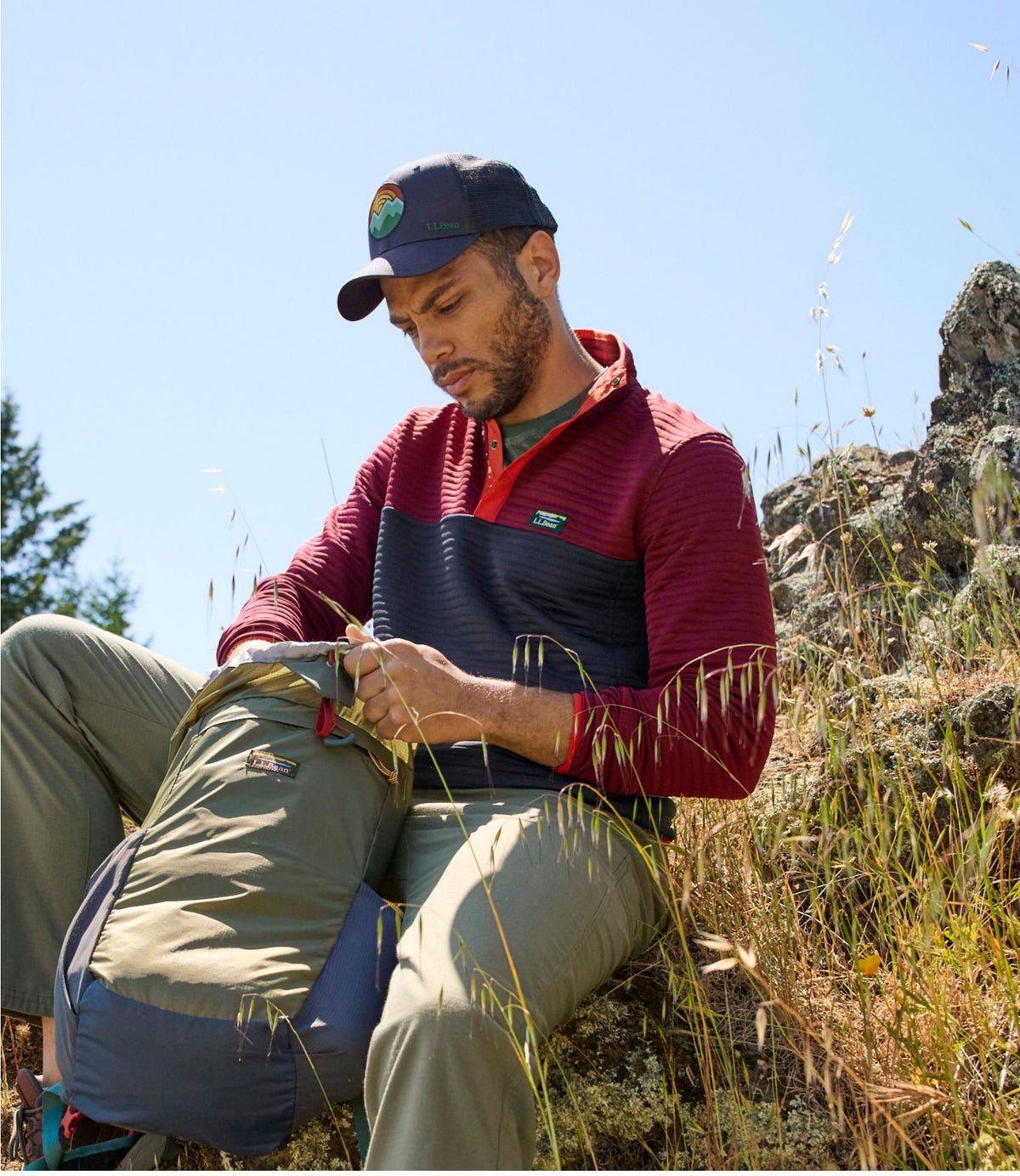 L.L.Bean Men's Airlight Knit Pullover, Colorblock Bordeaux/Classic Navy