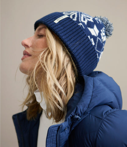 L.L.Bean Adults' L.L.Bean Snowflake Chunky Yarn Pom Hat Classic Navy/Sea Salt