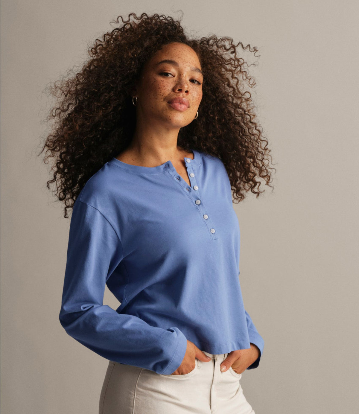 L.L.Bean Women's Sunwashed Tee, Long-Sleeve Cropped Boxy Henley Classic Navy