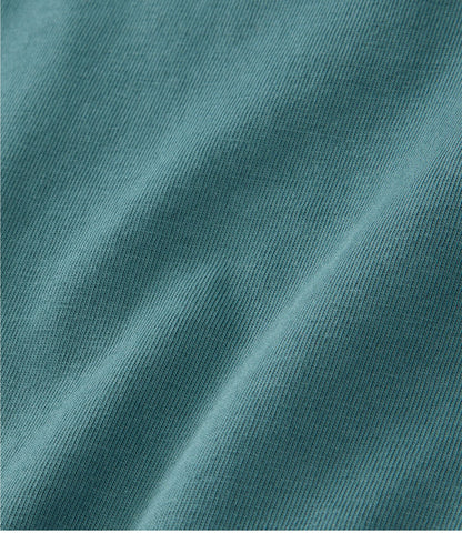 L.L.Bean Women's Mountain Classic Tee, Short-Sleeve Cropped Boxy Crewneck Logo Classic Navy Outdoor Tradition