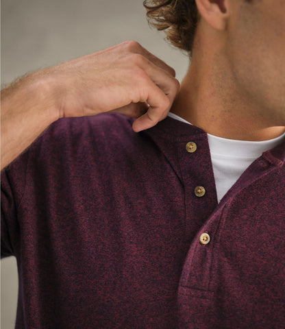 L.L.Bean Men's Carefree Unshrinkable Tee, Traditional Fit, Long-Sleeve Henley Charcoal Heather