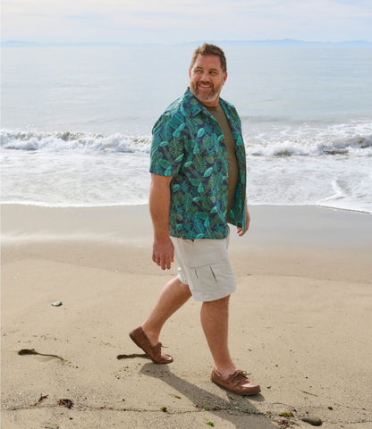L.L.Bean Men's Tropics Shirt, Short-Sleeve Print Carbon Navy Tropical