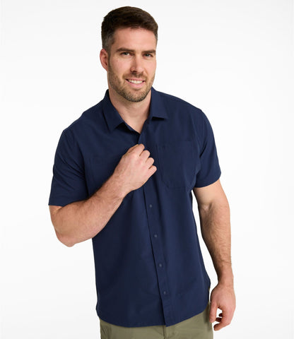 L.L.Bean Men's VentureTek Seersucker Shirt, Short-Sleeve Classic Navy