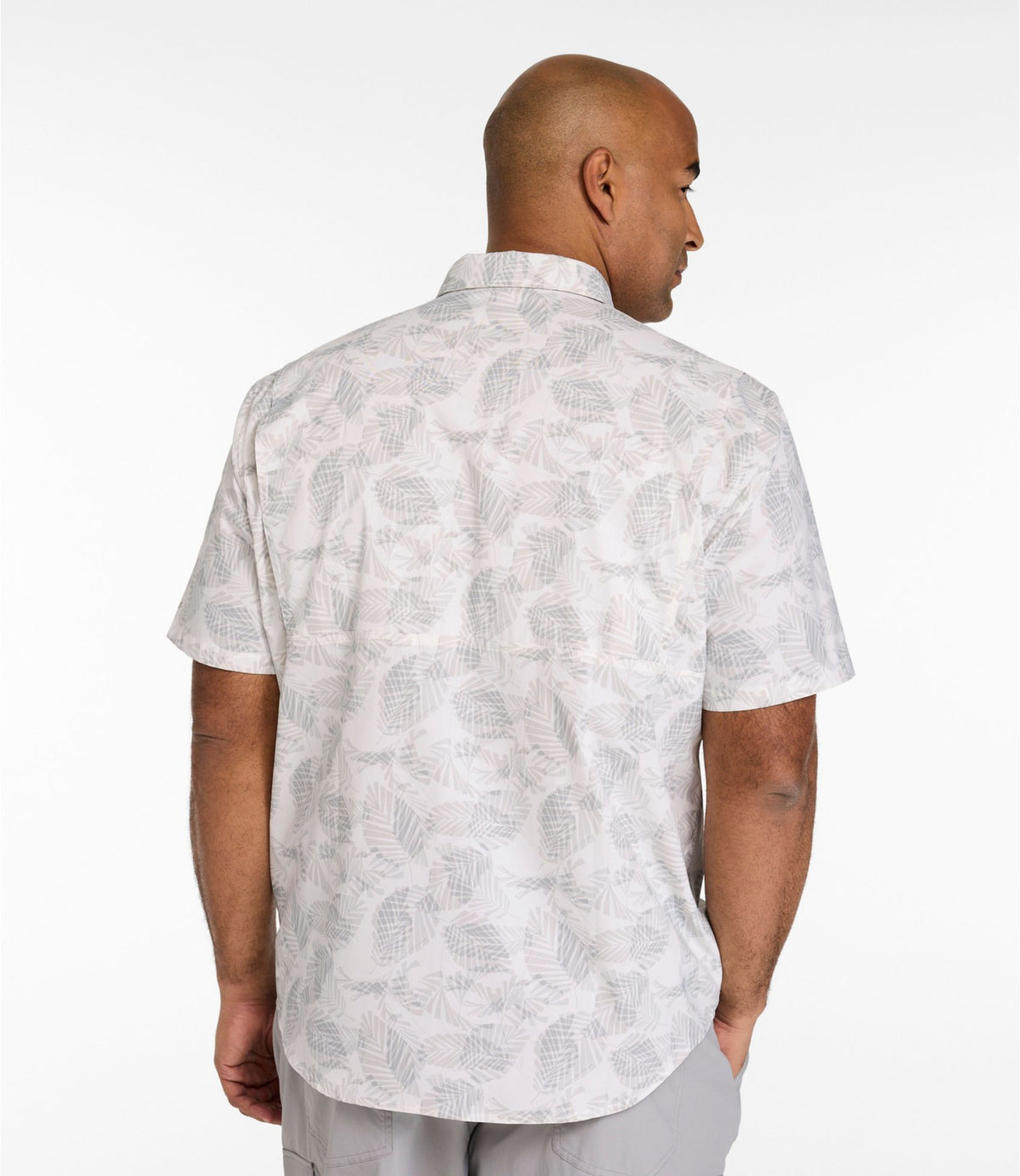L.L.Bean Men's Tropicwear Shirt, Short-Sleeve Print Deepwater Blue Watercamo