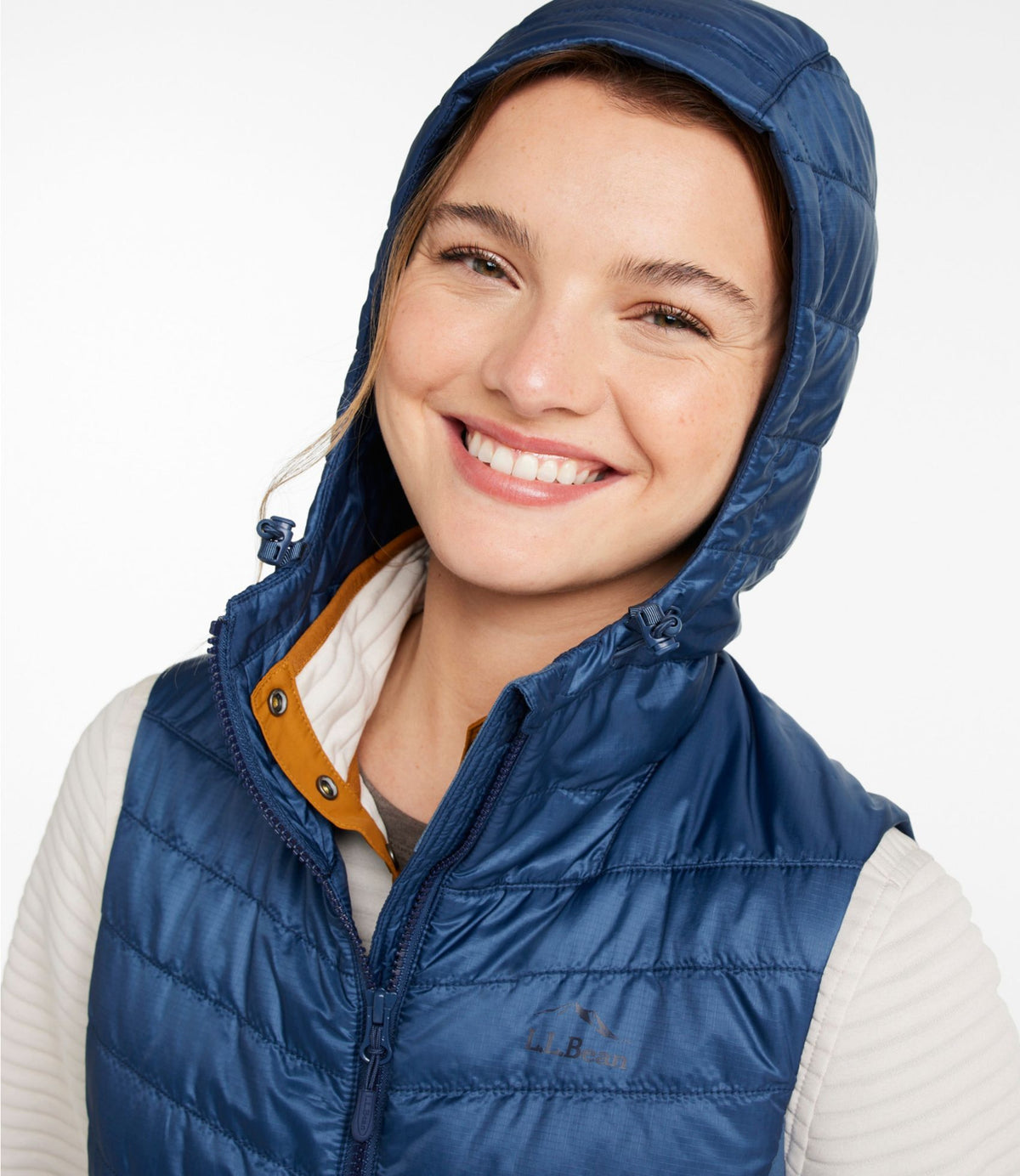 L.L.Bean Women's PrimaLoft Packaway Long Vest Bright Mariner