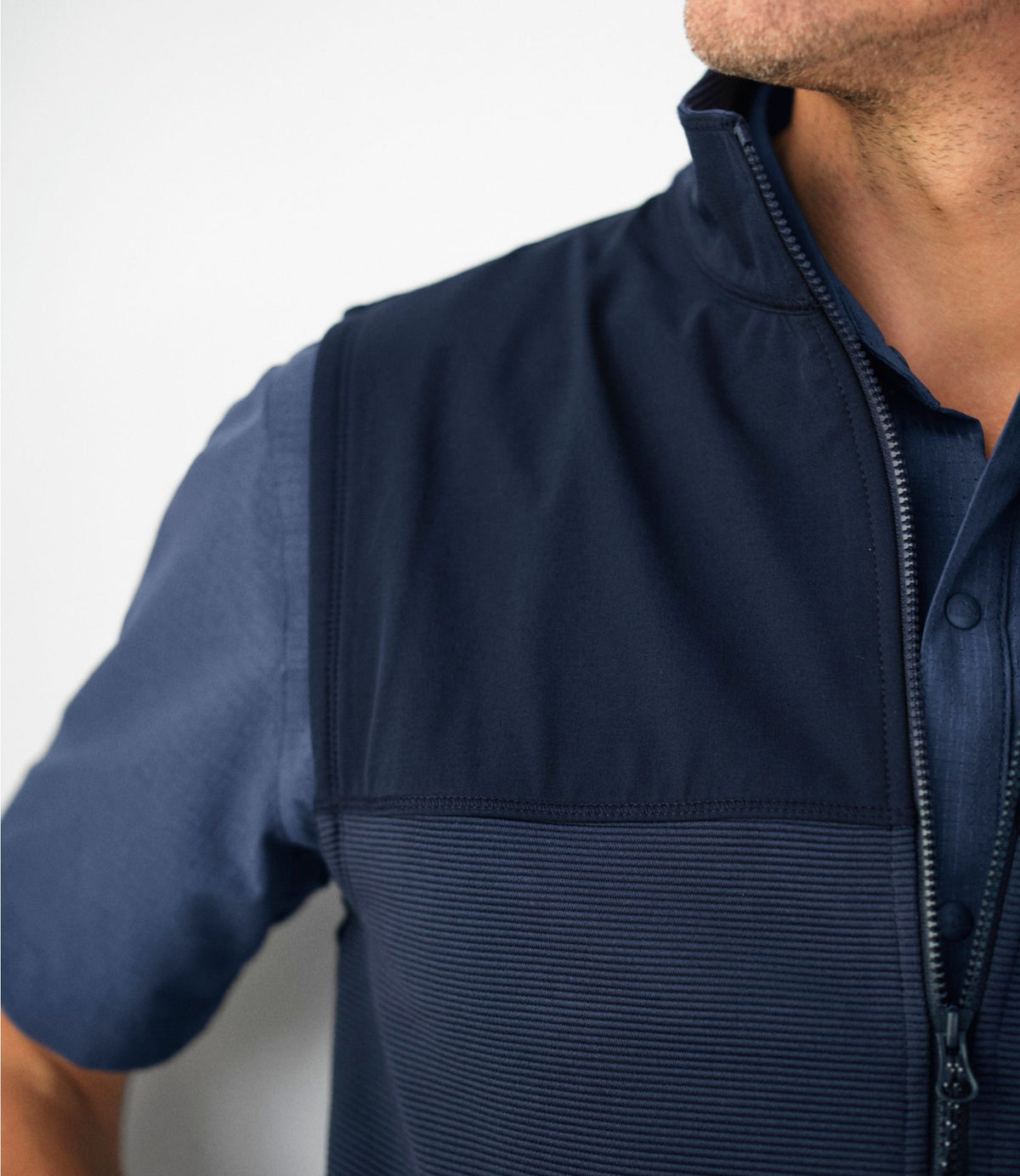 L.L.Bean Men's VentureStretch Ottoman Vest Carbon Navy