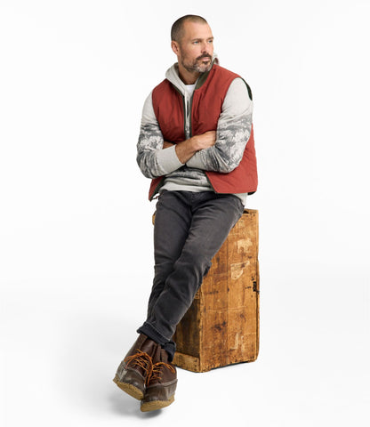 L.L.Bean Men's Signature Reversible Quilted Vest Dark Russet/Navy