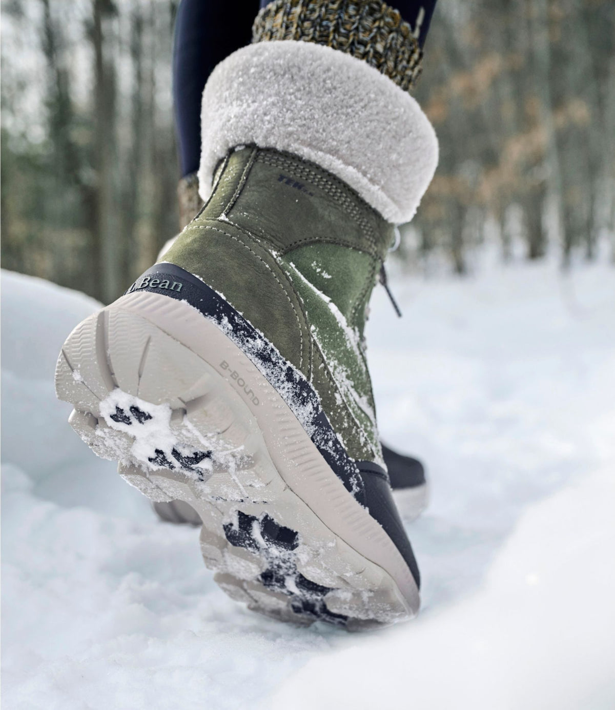 L.L.Bean Women's Storm Chaser 6 Lace-Up Boots, Waterproof Insulated American Khaki Nubuck