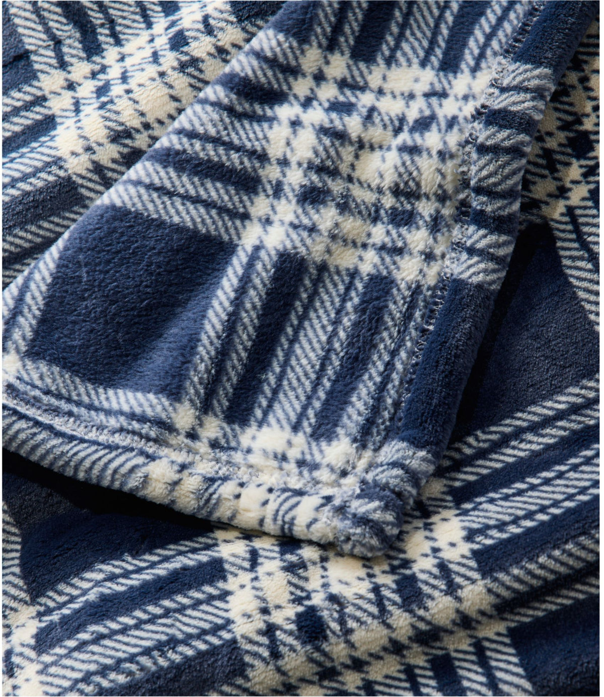 L.L.Bean Wicked Plush Throw, Plaid Deep Olive