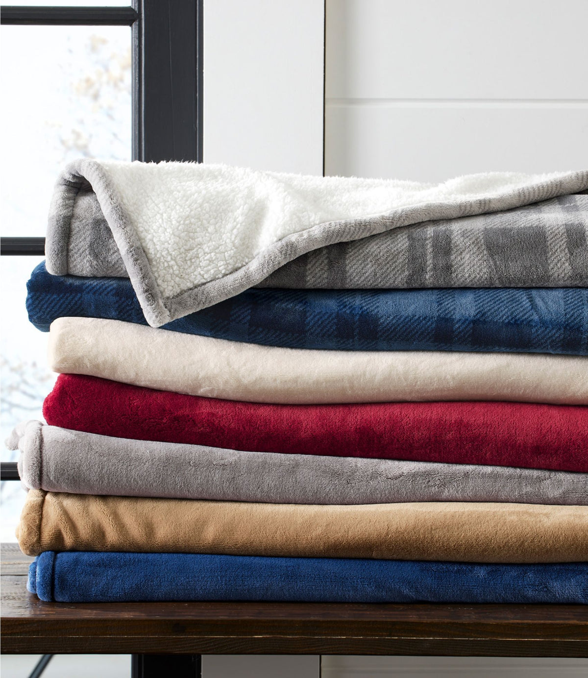L.L.Bean Wicked Plush Sherpa Throw Camel Brown