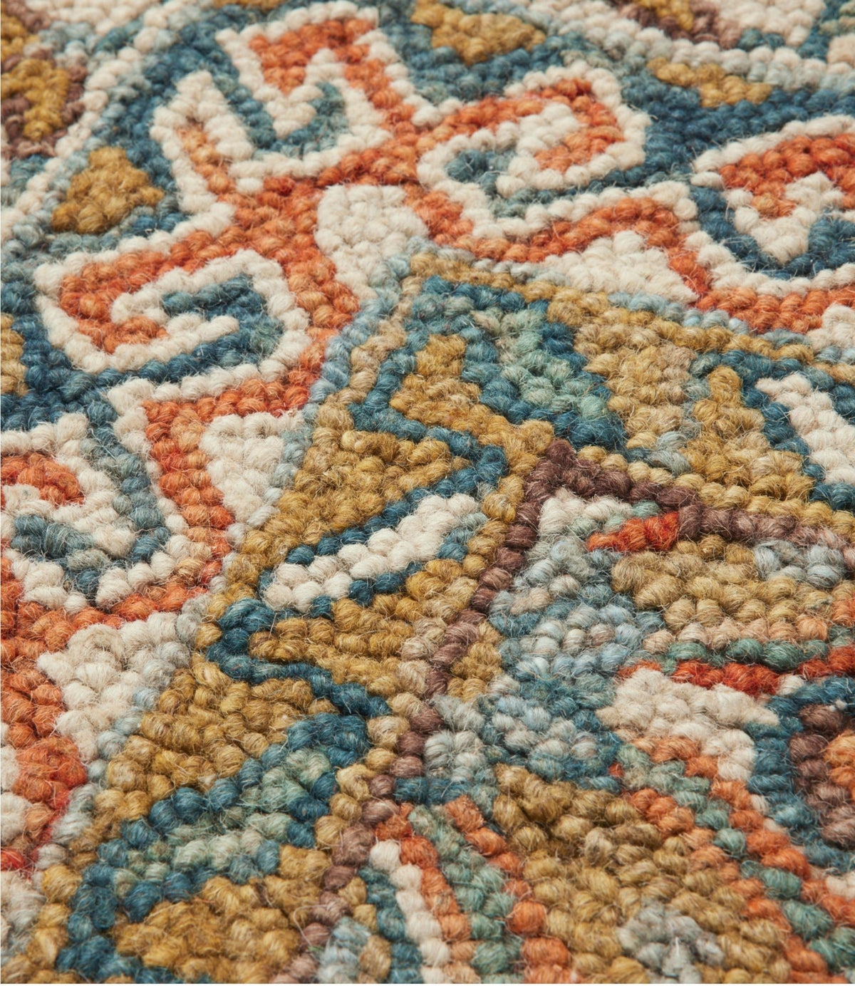 L.L.Bean Bordered Medallion Wool Tufted Rug Slate