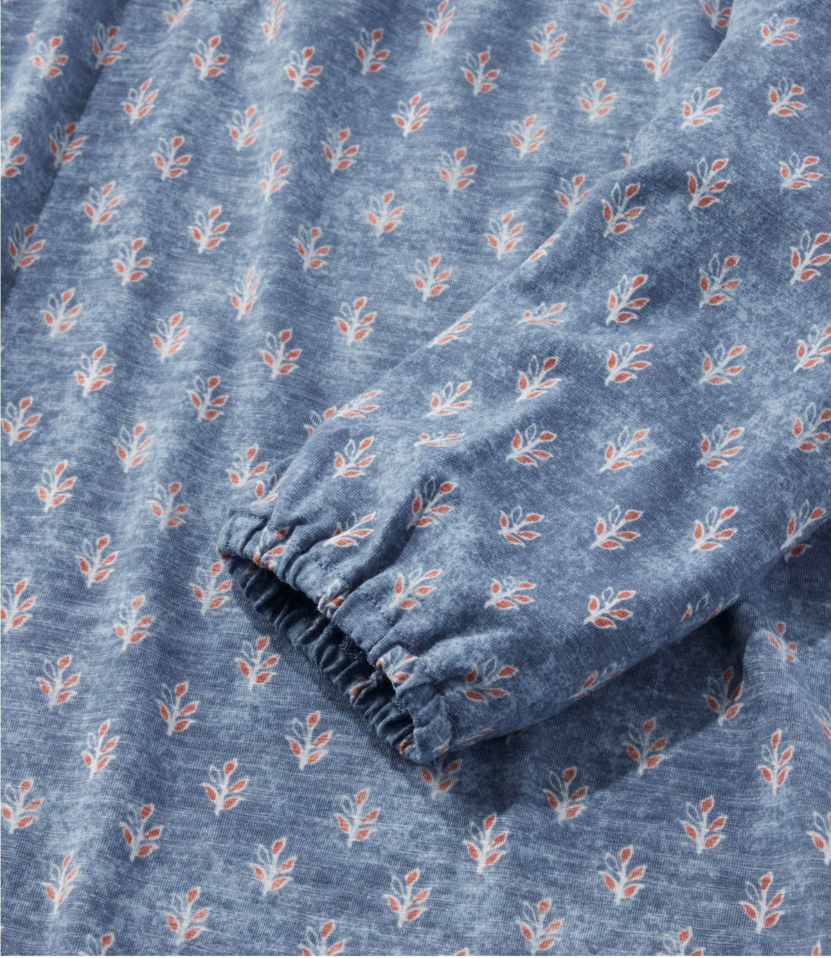 L.L.Bean Women's Camden Hills Tee, Three-Quarter-Sleeve Print Indigo Sunwashed Batik