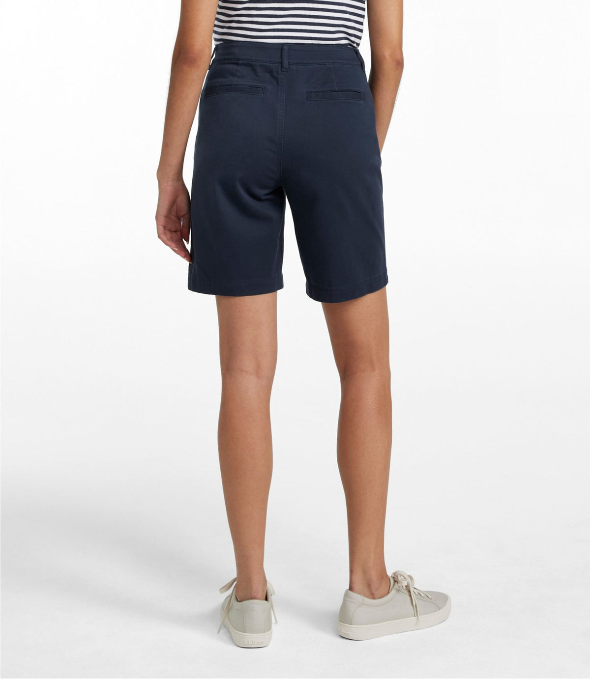 L.L.Bean Women's Comfort Stretch Shorts, Chino Bermudas 9" Classic Navy