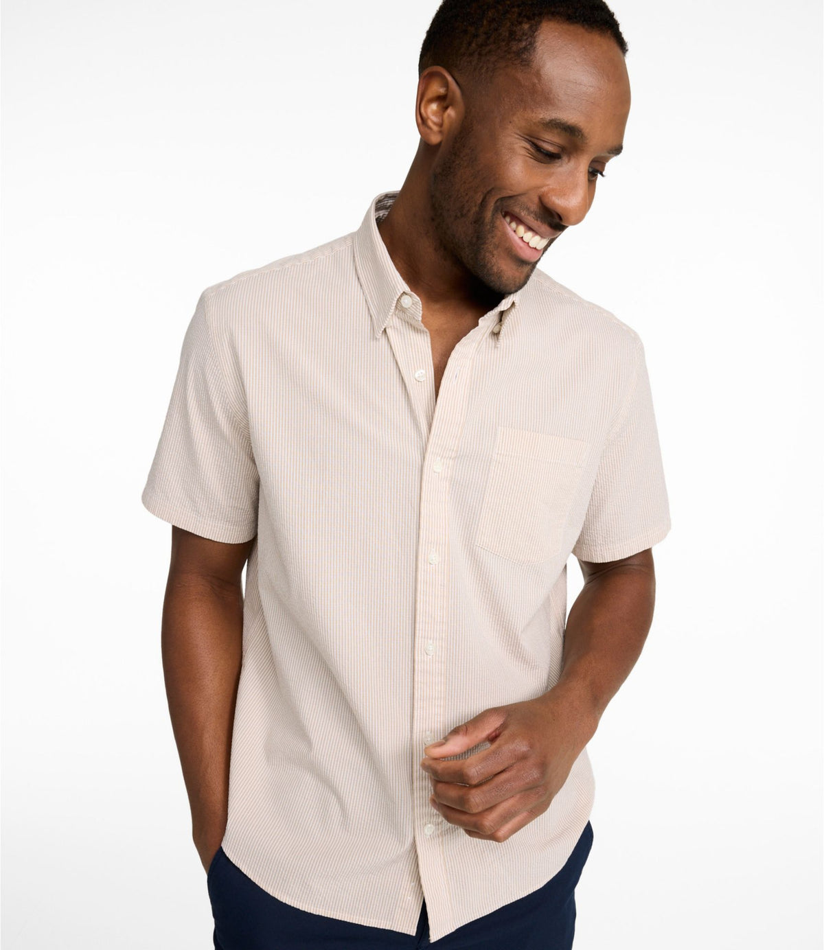 L.L.Bean Men's Comfort Stretch Performance® Seersucker Shirt, Short-Sleeve, Slightly Fitted Untucked Fit, Stripe Classic Navy