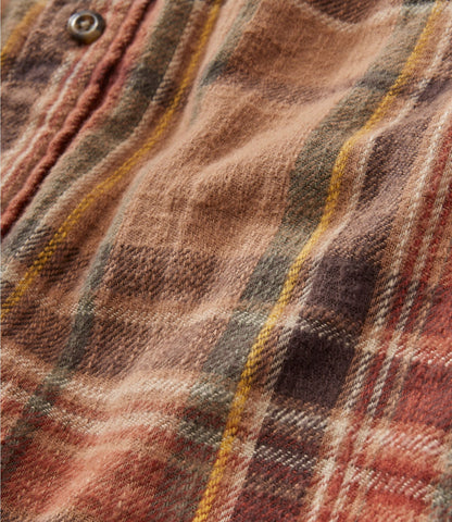 L.L.Bean Men's 1912 Field Flannel Shirt, Lined, Slightly Fitted Untucked Fit, Plaid Toasted Coconut
