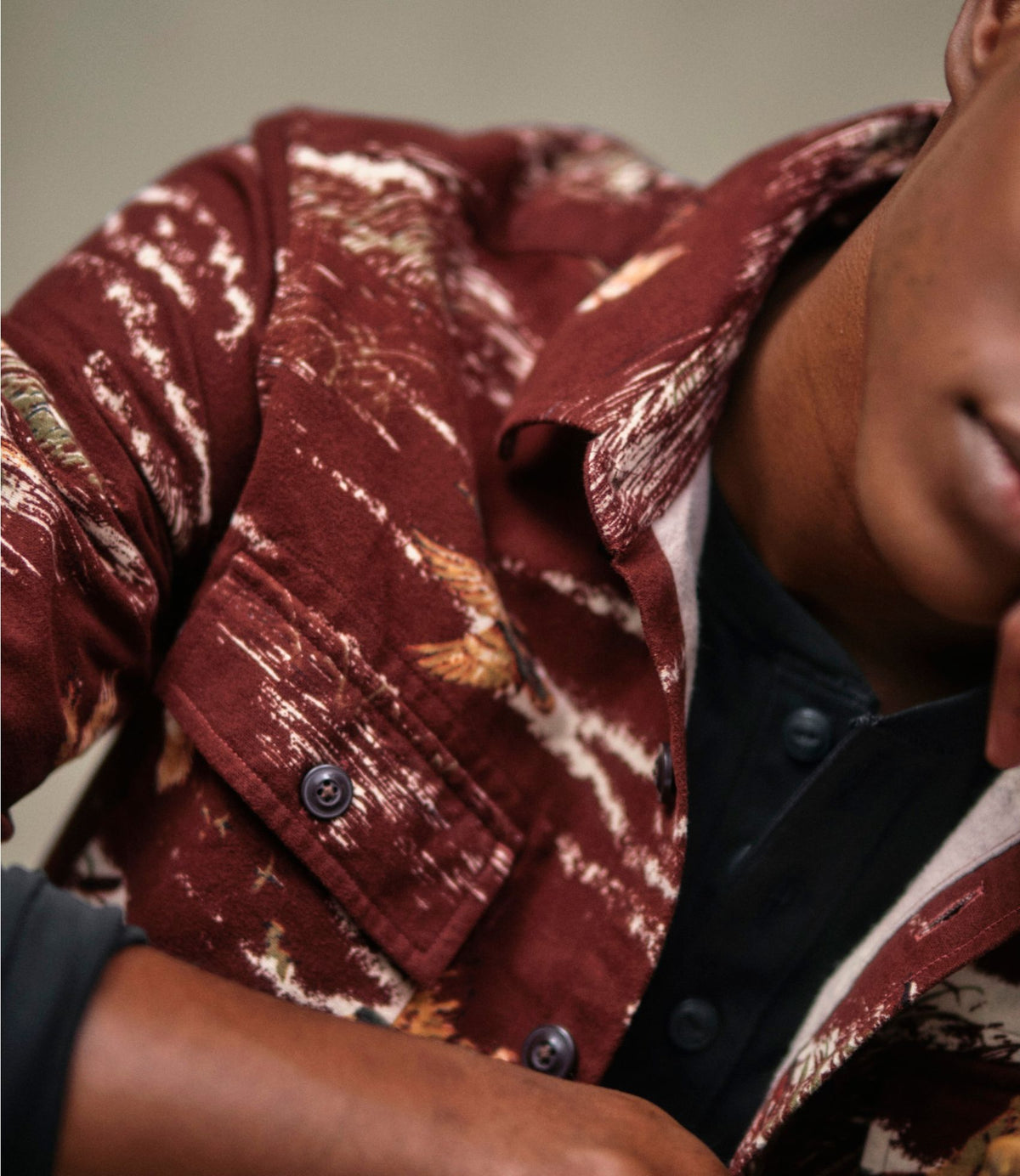 L.L.Bean Men's Signature 1933 Chamois Cloth Shirt, Slim Fit, Pattern Camel Brown Embroidery