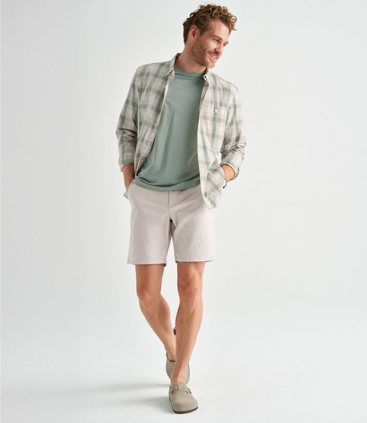 L.L.Bean Men's Comfort Stretch Performance® Everywhere Chino Shorts, 8" Khaki