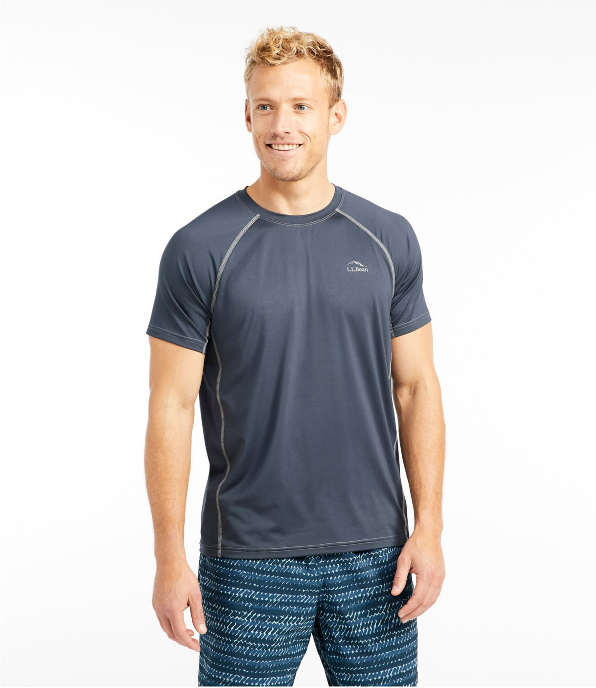 L.L.Bean Men's Swift River Cooling Sun Shirt, Short-Sleeve Carbon Navy
