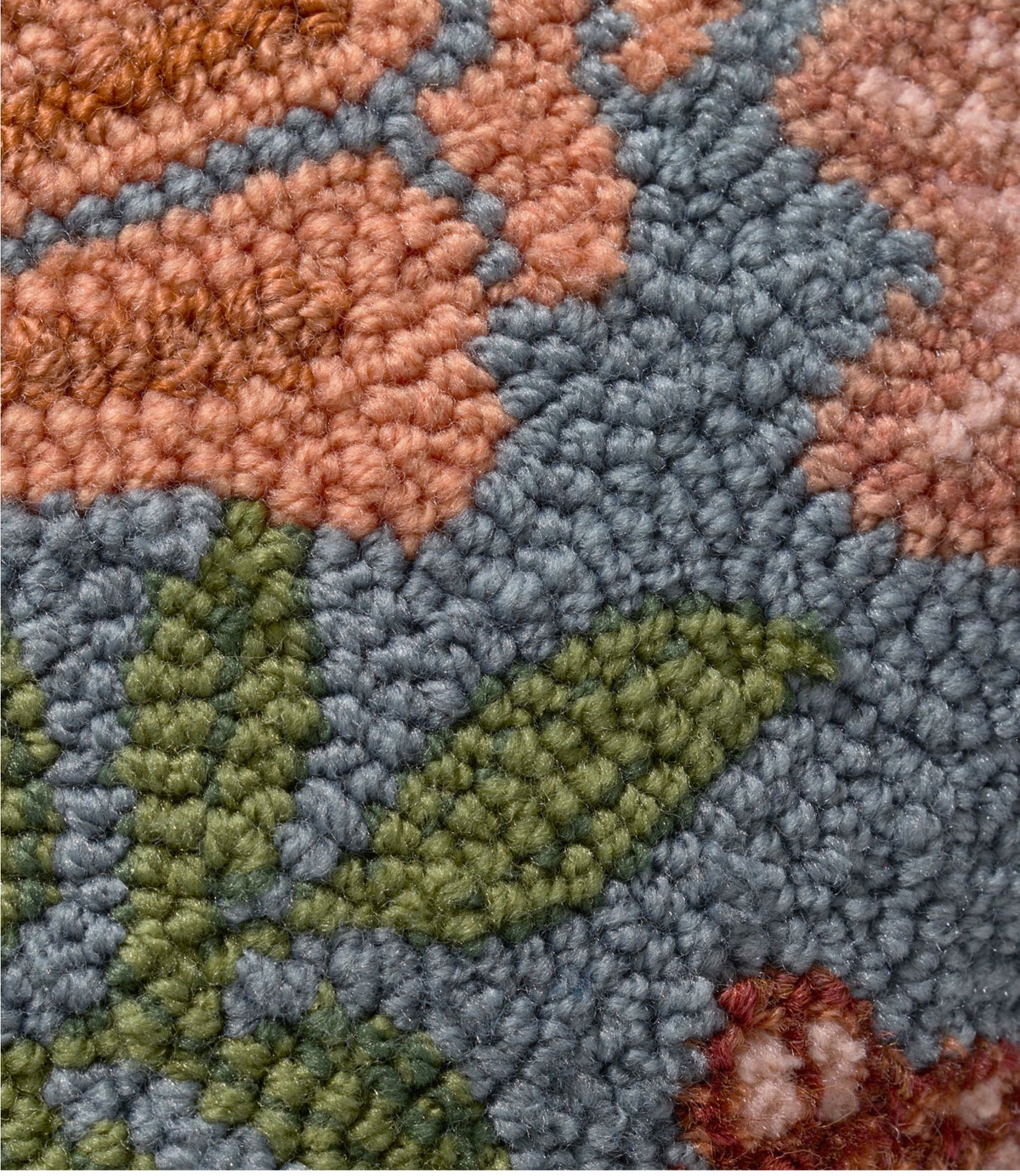 L.L.Bean Indoor/Outdoor Hooked Pillow, Floral Bloom, 18" x 18" Multi