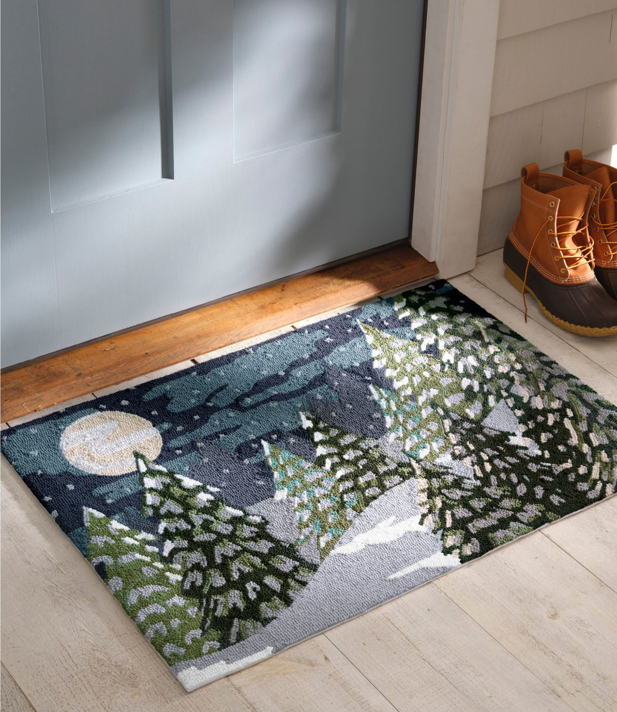 L.L.Bean Indoor/Outdoor Vacationland Rug, Treeline Pine Multi
