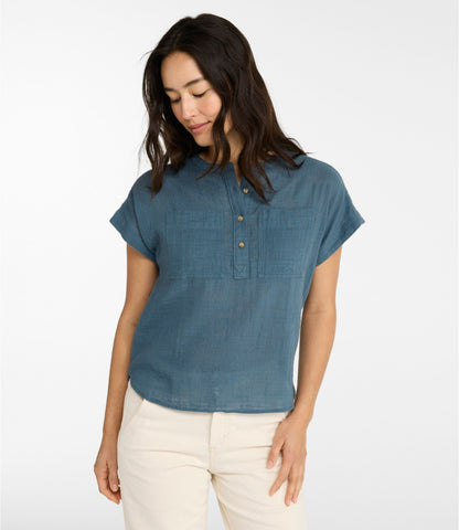 L.L.Bean Women's L.L.Bean Day Breeze Shirt, Short-Sleeve Popover Sail Blue