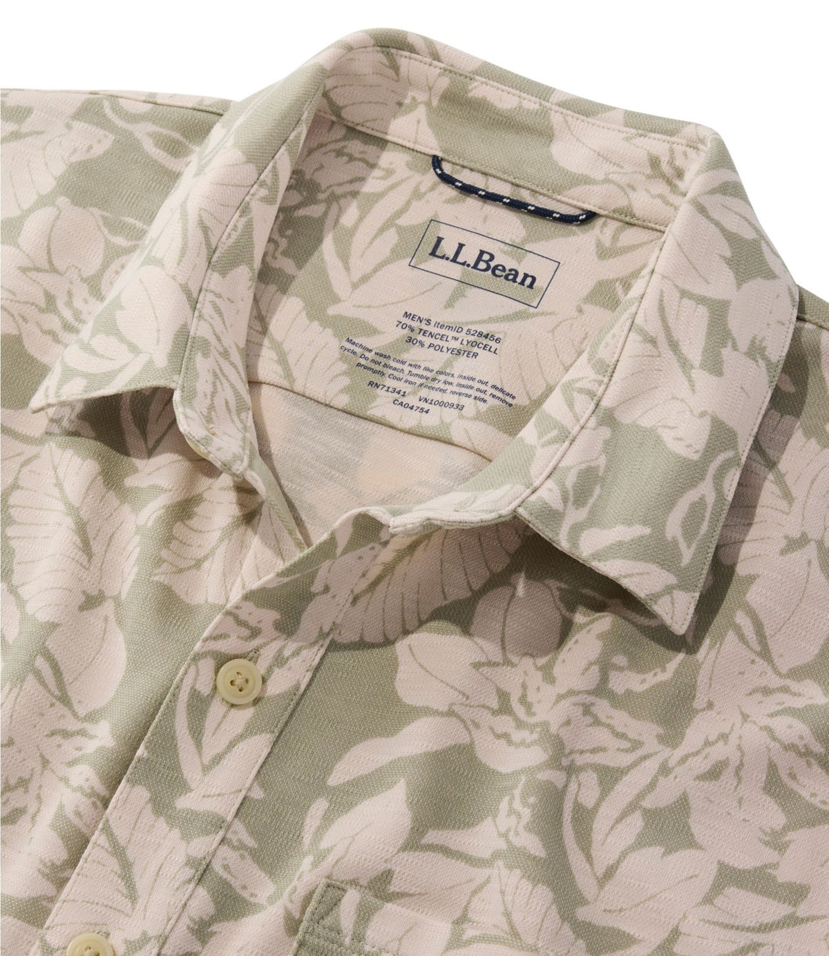 L.L.Bean Men's Sunwashed Ultrasoft Button-Front Shirt, Short-Sleeve, Print Indigo Ikat