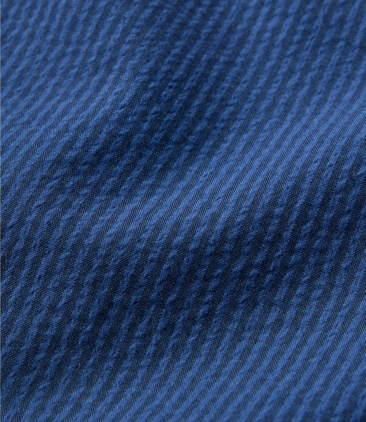 L.L.Bean Men's Comfort Stretch Performance® Seersucker Shirt, Long-Sleeve, Slightly Fitted Untucked Fit, Stripe Classic Navy