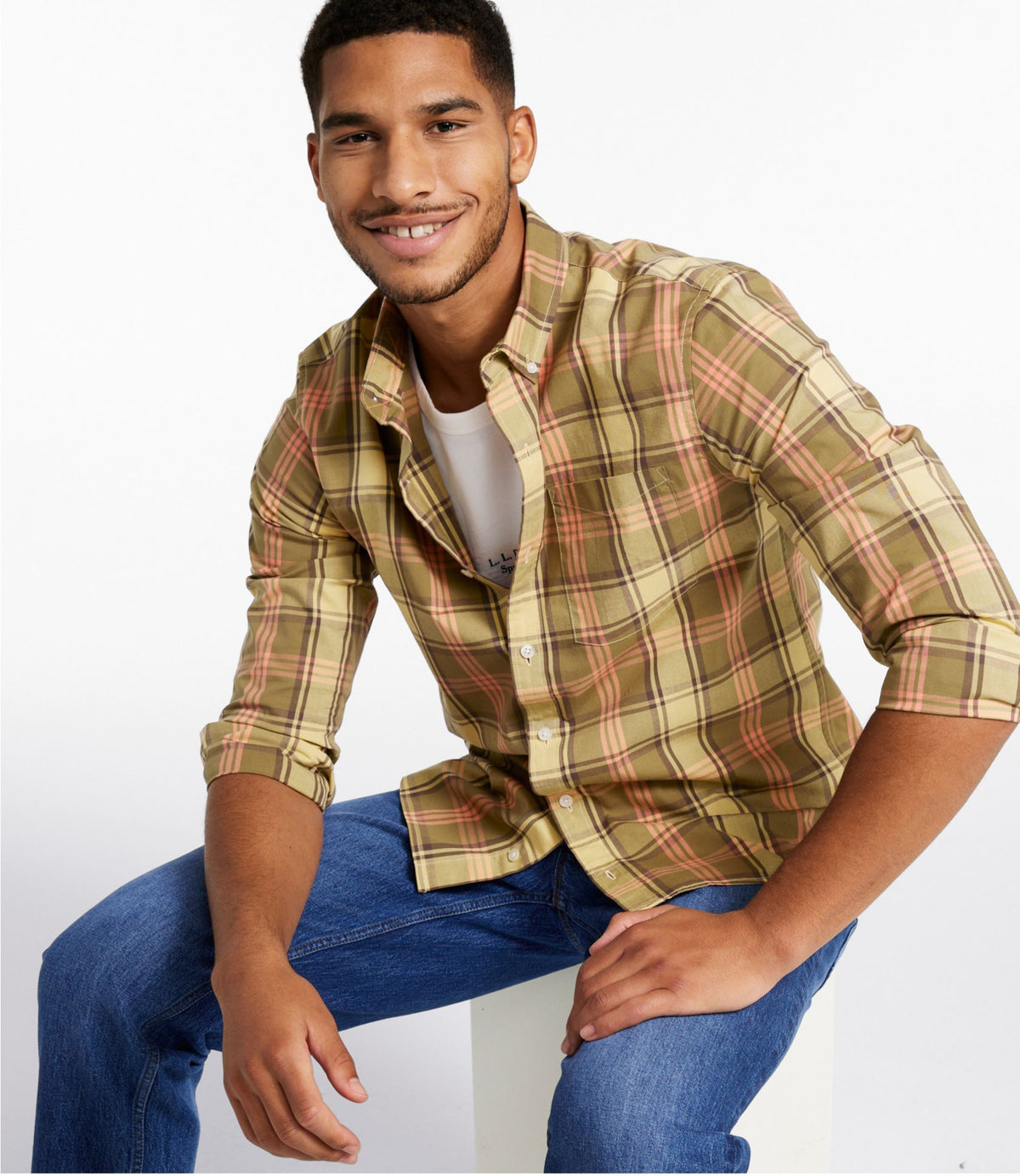 L.L.Bean Men's Signature Stretch Poplin Shirt, Long-Sleeve, Slim Fit Emerald Spruce