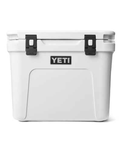 L.L.Bean Yeti Roadie 32 Wheeled Cooler Navy