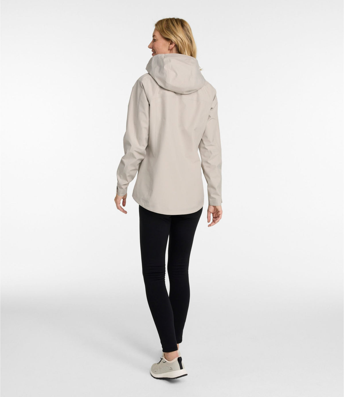 L.L.Bean Women's Pathfinder GORE-TEX Shell Jacket Fig