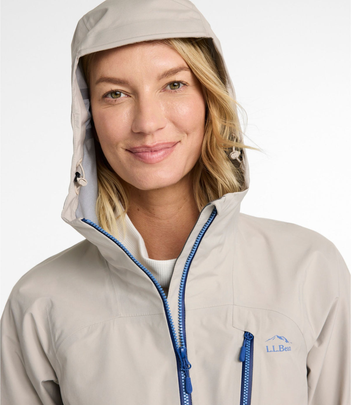 L.L.Bean Women's Pathfinder GORE-TEX Shell Jacket Fig