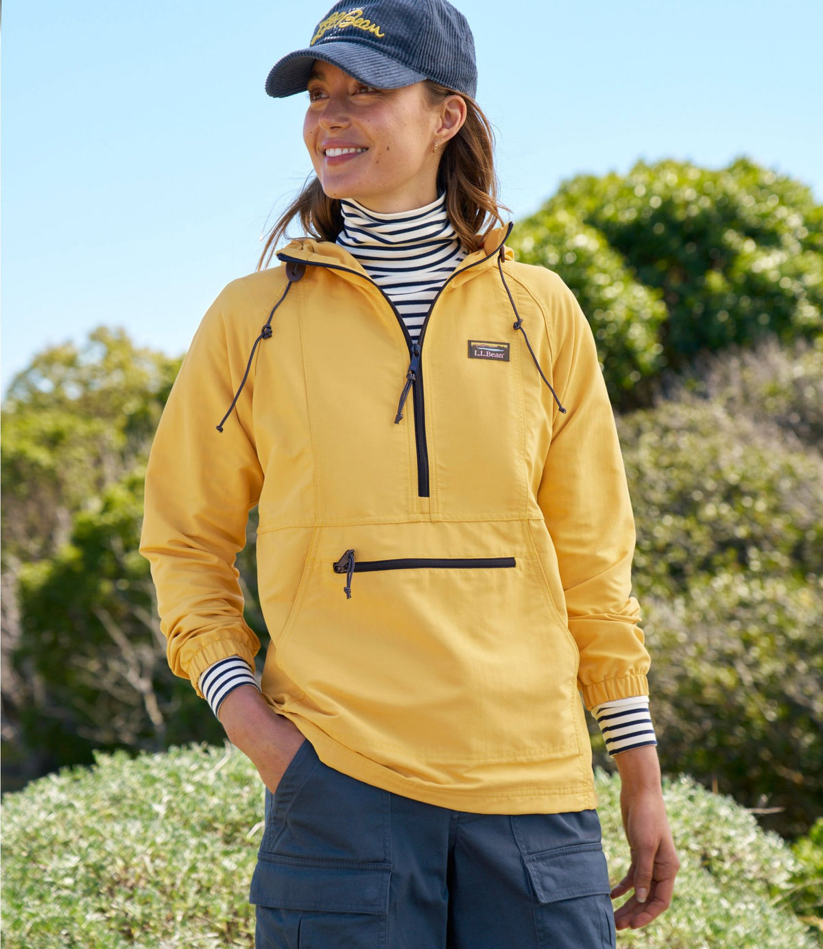 L.L.Bean Women's Mountain Classic Anorak Deep Lake