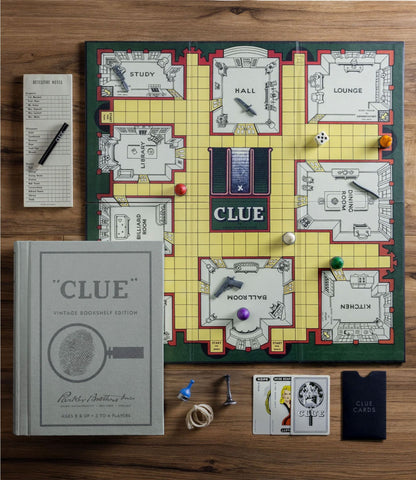 L.L.Bean Clue Vintage Bookshelf Game Multi